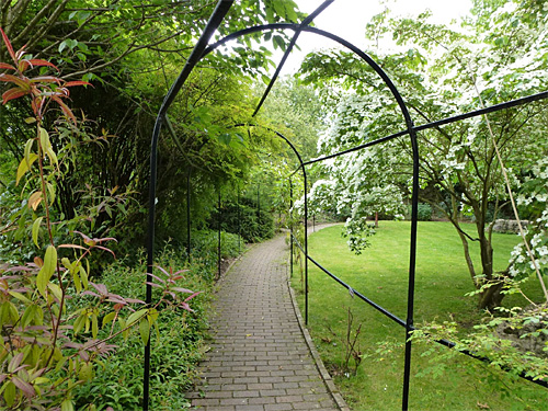 Ernest Wilson Garden - Chipping Campden